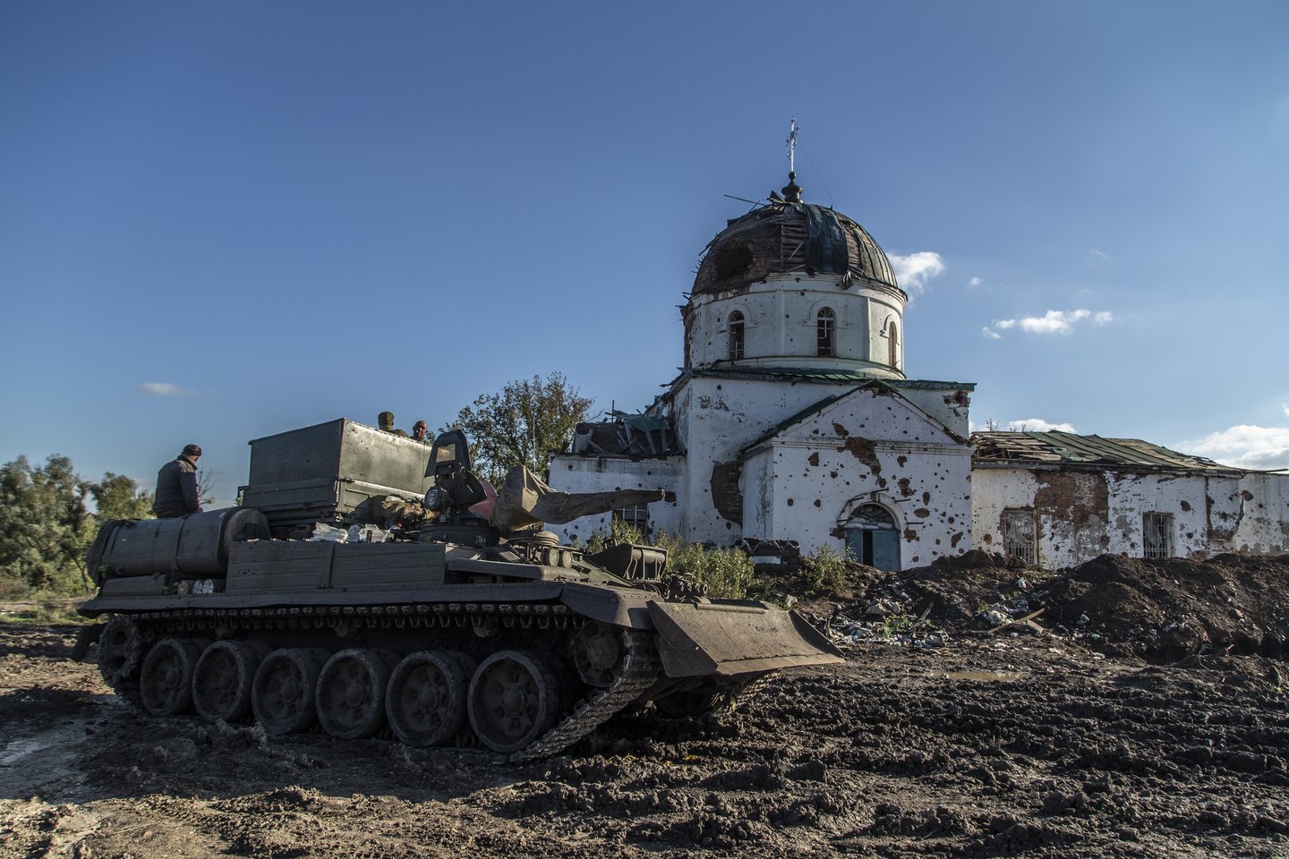 Karas Ukrainoje, Iziumas.<br>AP/Scanpix nuotr.