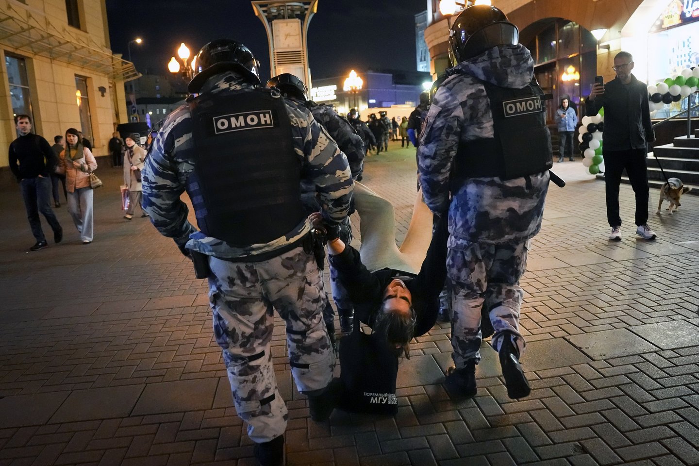 Protestai Rusijoje dėl dalinės mobilizacijos.<br>AP/Scanpix nuotr.
