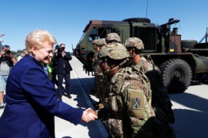 Didžioji dalis amerikiečių pritaria, kad JAV karinės bazės būtų steigiamos Baltijos valstybėse