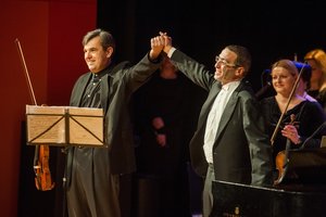 Daugiametė draugystė sujungė Raimondą Butvilą ir Alexanderį Paley bendram koncertui