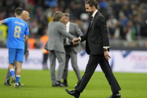 Anglijos futbolo rinktinė nebuvo tokia bloga jau 22 metus – siutina ne tik iškritimas į B pakopą