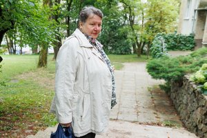 Dantys byra, tačiau šaligatvio neremontuoja: nepadeda nė gyventojų pateikti medicinos dokumentų įrašai