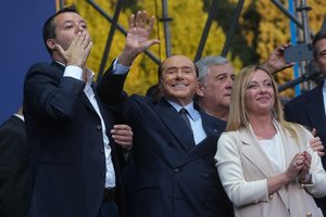 Politikai, pretenduojantys vadovauti kitai Italijos vyriausybei