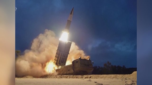 Šiaurės Korėja aktyvina uždraustų ginklų programas – paleido dar vieną balistinę raketą