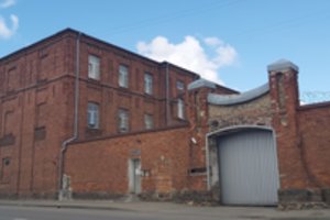 Kalėjimų departamento pareigūnai sulaikė narkotikų platintojus, tiekusius kvaišalus į Šiaulių tardymo izoliatorių