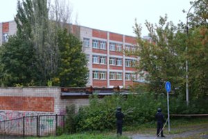 Kruvinos šaudynės Rusijos mokykloje: žuvo mažiausiai 15, sužeisti dar 24 žmonės