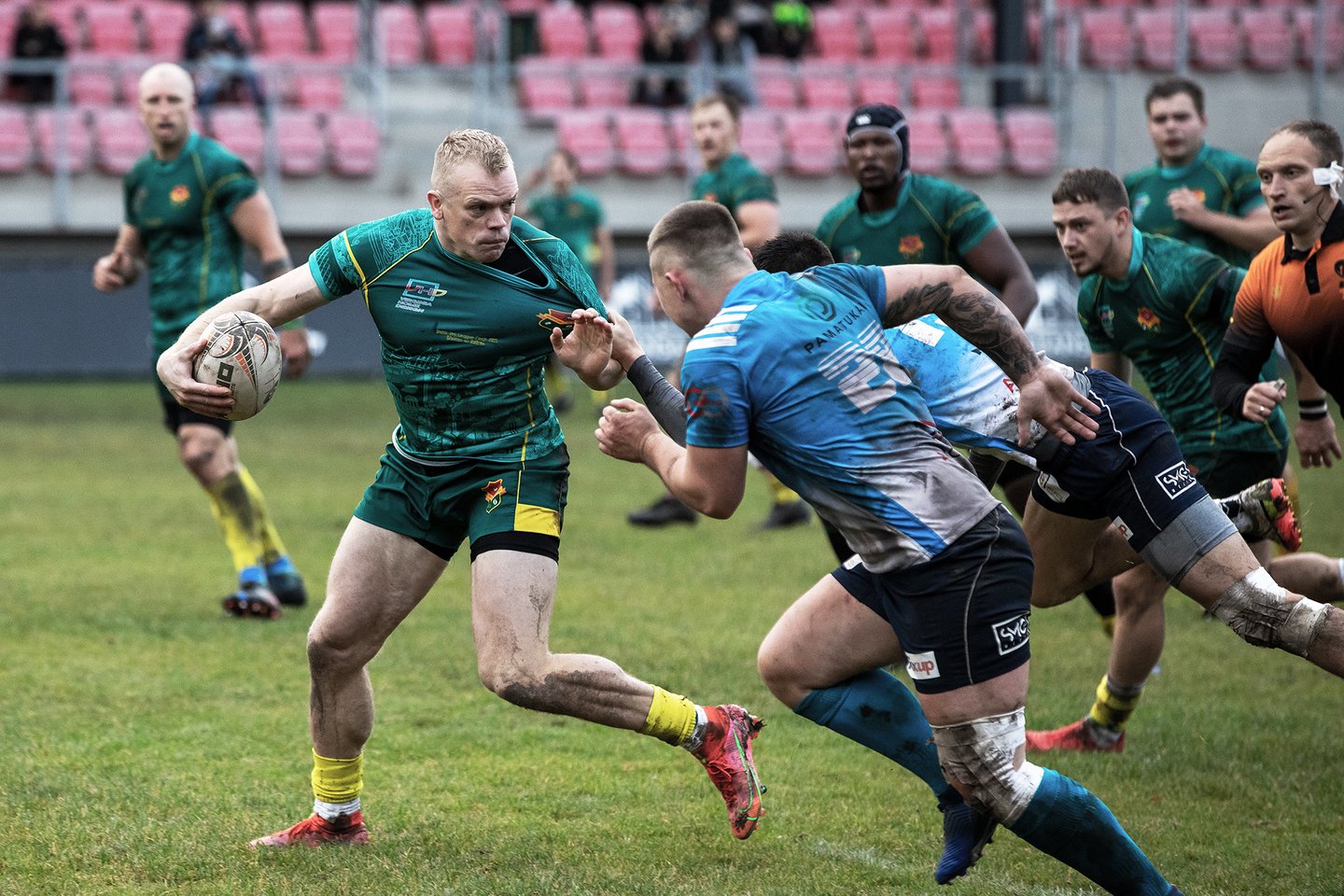 Baltijos regbio lygoje netrūko intriguojančių kovų.<br>R.Parafinavičiaus nuotr.