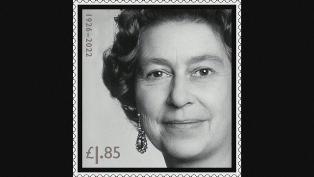 Pamatykite: pristatyti pašto ženklai, skirti karalienės Elžbietos II atminimui 