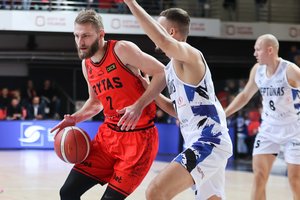 „Ryto“ puolimo banga sostinėje išprausė „Neptūną“