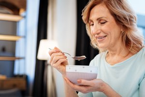 Štai kokių medžiagų lietuviai vartoja per mažai, ypač vyresni: gresia nemalonios pasekmės