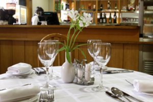 Seimo kanceliarija teigia sulaukusi „daugiau nei vieno pasiūlymo“ maitinimo paslaugoms