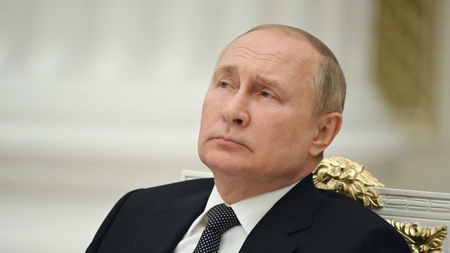 V. Putino grasinimus vadina „Kremliuje sėdinčio psichopato“ šėlione: jis per žingsnį nuo beprotybės