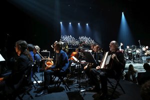 Įspūdingoje „Kauno kantatos“ premjeroje žiūrovai tapo kūrinio dalimi