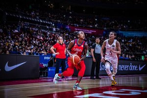 JAV rinktinė apgynė pasaulio krepšinio čempionės vardą