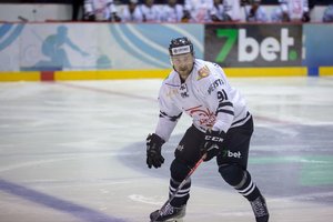 „Hockey Punks“ teko pripažinti nesustabdomos Rygos „MOGO“ pranašumą