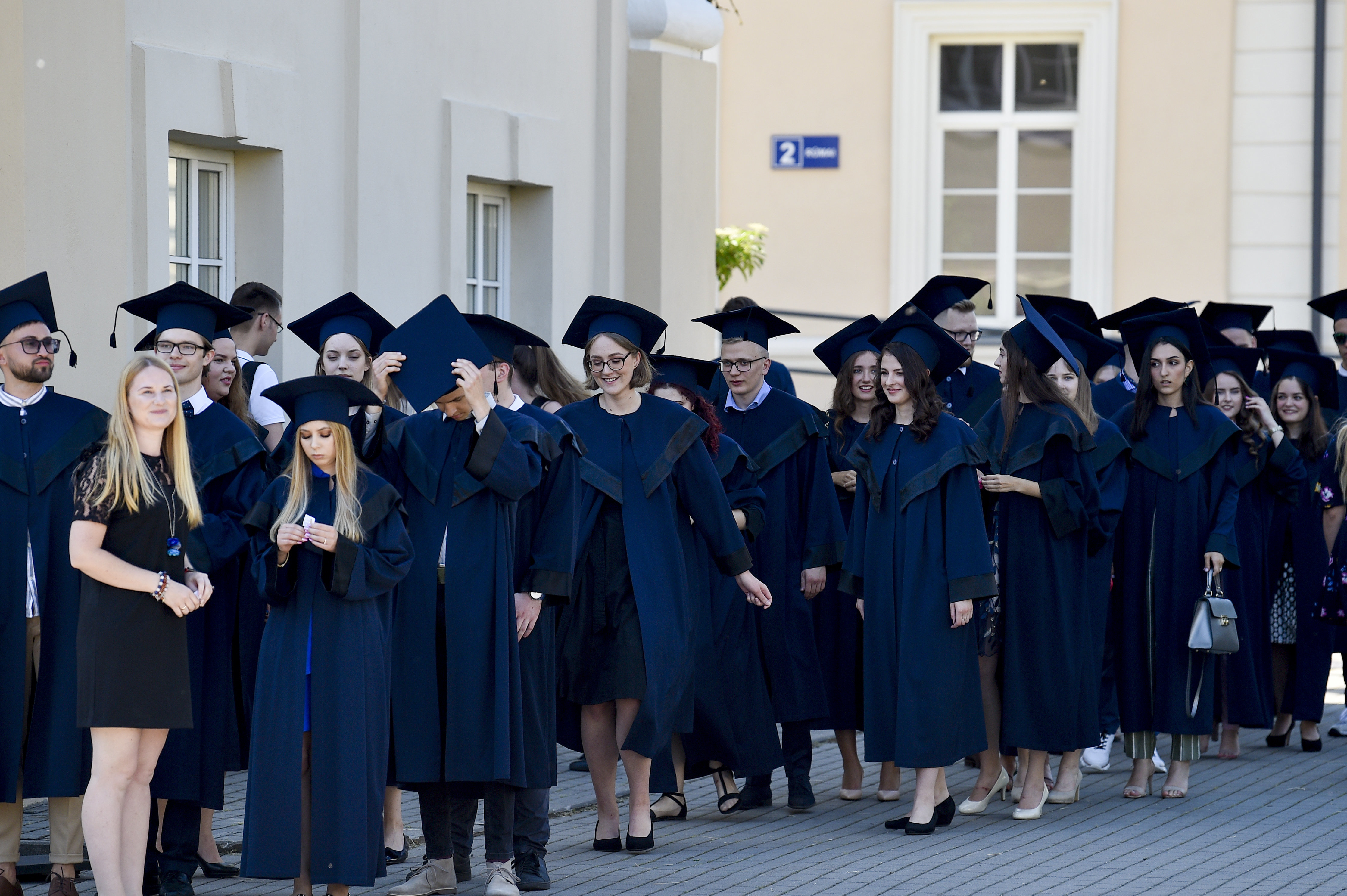 ISM diplomų įteikimas, diplomai, studentai, absolventai, studijosV.Ščiavinsko nuotr.