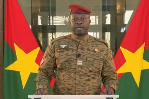 Burkina Faso chuntos lyderis P.-H. S. Damiba pabėgo iš šalies