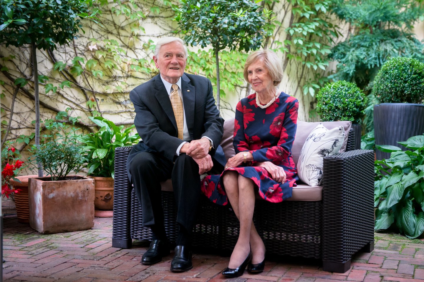 Alma Adamkienė visuomet žavėjo užburiančia elegancija.<br>J.Stacevičiaus nuotr.