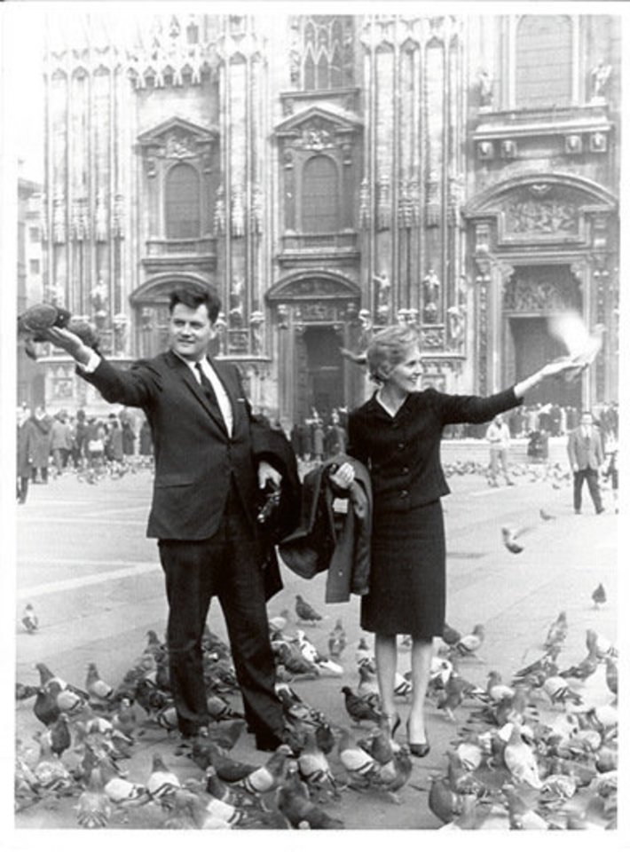 Alma Adamkienė visuomet žavėjo užburiančia elegancija.