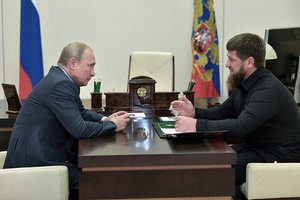 Įvertino beprecedentę Kremliaus aplinkos reakciją į pralaimėjimus Ukrainoje: kaip atsakys V. Putinas?