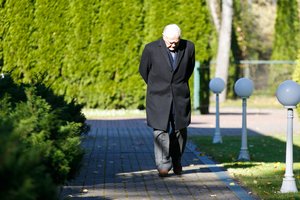 V. Adamkui leista COVID-19 reanimacijos skyriuje aplankyti žmoną: medikai pranešė, kokia A. Adamkienės būklė