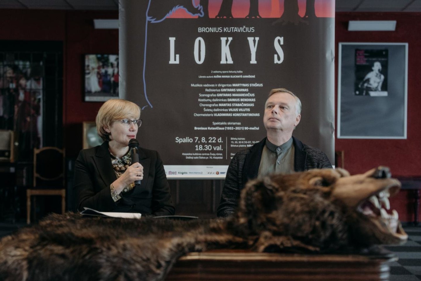 Laima Vilimienė, Martynas Staškus. Operos „Lokys“ pristatymas Klaipėdoje.<br>Prokadras.lt nuotr.