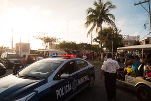 Kruvinas išpuolis Meksikoje: nušauta mažiausiai 18 žmonių, įskaitant miestelio merą