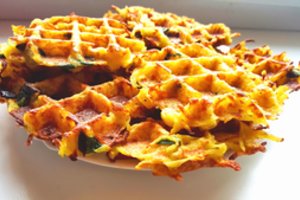 Išsikepkite sveikesnių bulvinių blynų – dietistė pasidalijo receptu