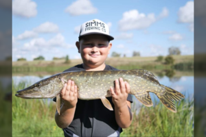 9-metis nušluostė nosį net suaugusiems žvejams