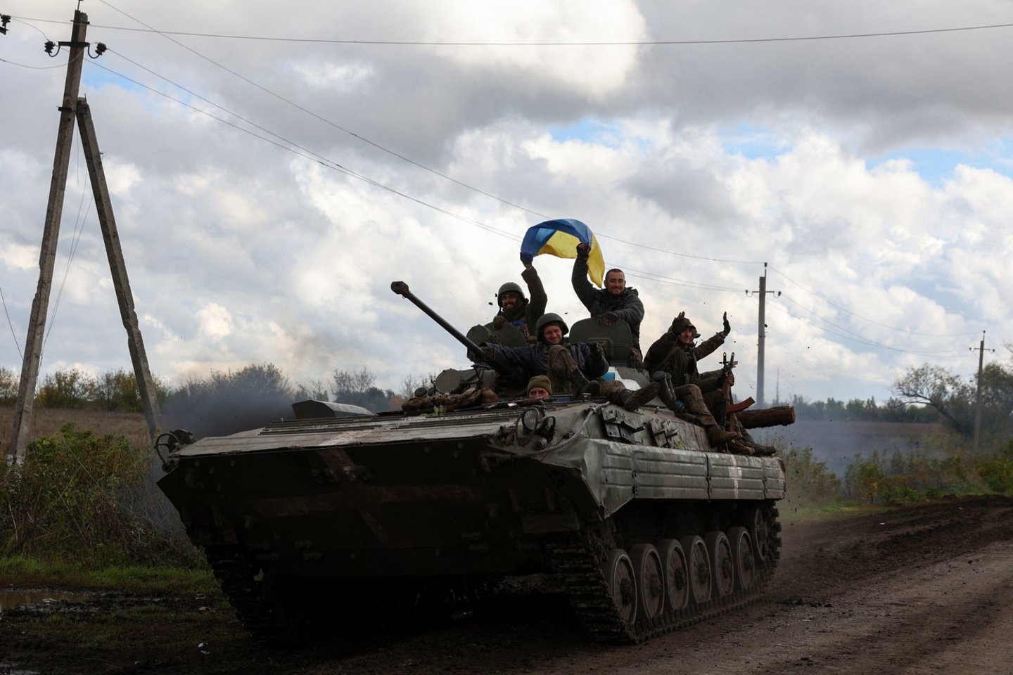 Karas Ukrainoje, ukrainiečių gynėjai.