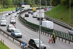 Vykdant remontą vienoje pagrindinių sostinės Ukmergės gatvėje, numatyti eismo ribojimai