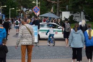 Triukšmui vienoje iš Palangos arterijų atėjo galas? Po audringos vasaros dalis gatvės kavinių gali prarasti licencijas