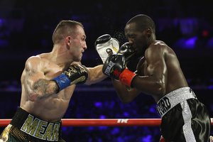 Sėkmingas sugrįžimas: E. Kavaliauskas bokso ringe sutriuškino amerikietį