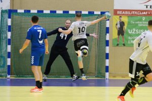 Vilniaus „Šviesos“ rankininkai užtikrinta pergale pradėjo titulo gynybą