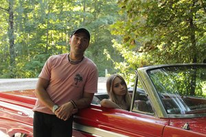 Dainų autorius Doydas Ash kartu su „Lietuvos balse“ sužibėjusia Meda pristatė debiutinį vaizdo klipą