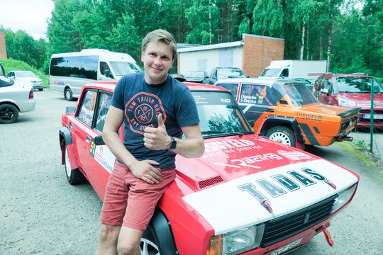 Pas šį meistrą 150 km savo automobilius tvarkyti varo ir vilniečiai – nebaido nei eilės, nei didesnės kainos