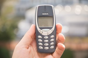 „Bitė“ stabdo 2G ir 3G telefonų prekybą