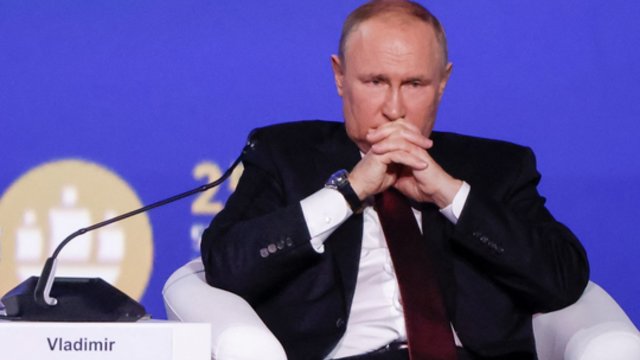 Įvertino V. Putino veiksmus: savo ciniškais sprendimais jis tik vienija vakarus