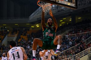 Nepavydėtina M. Grigonio komandos draugo situacija: prieš Eurolygos mačą – naktis oro uoste