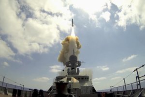 Britų žvalgyba: Rusija negali gaminti raketų tokia sparta, kokia jas naudoja