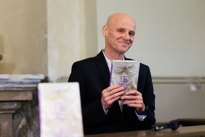 Savo ketvirtosios knygos finalą Juozas Gaižauskas sugalvojo atsisėdęs į vandenį 