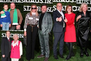 Kauno meras Visvaldas Matijošaitis garbius svečius pakvietė į rekonstruotą stadioną