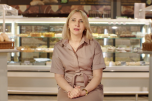 30-ąjį gimtadienį švenčiančios „Iki“ kepyklų vadovė: darbo pradžia kėlė nuostabą