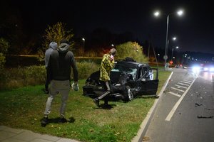 Vilniuje – BMW ir „Mercedes-Benz“ avarija: nukentėjo 2 žmonės, vienas jų išgabentas į ligoninę