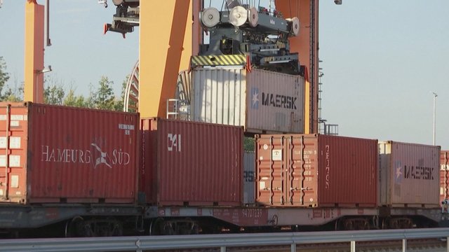 Siekiama didinti Ukrainos grūdų eksportą – pradėjo veikti didžiausias Europoje konteinerių terminalas