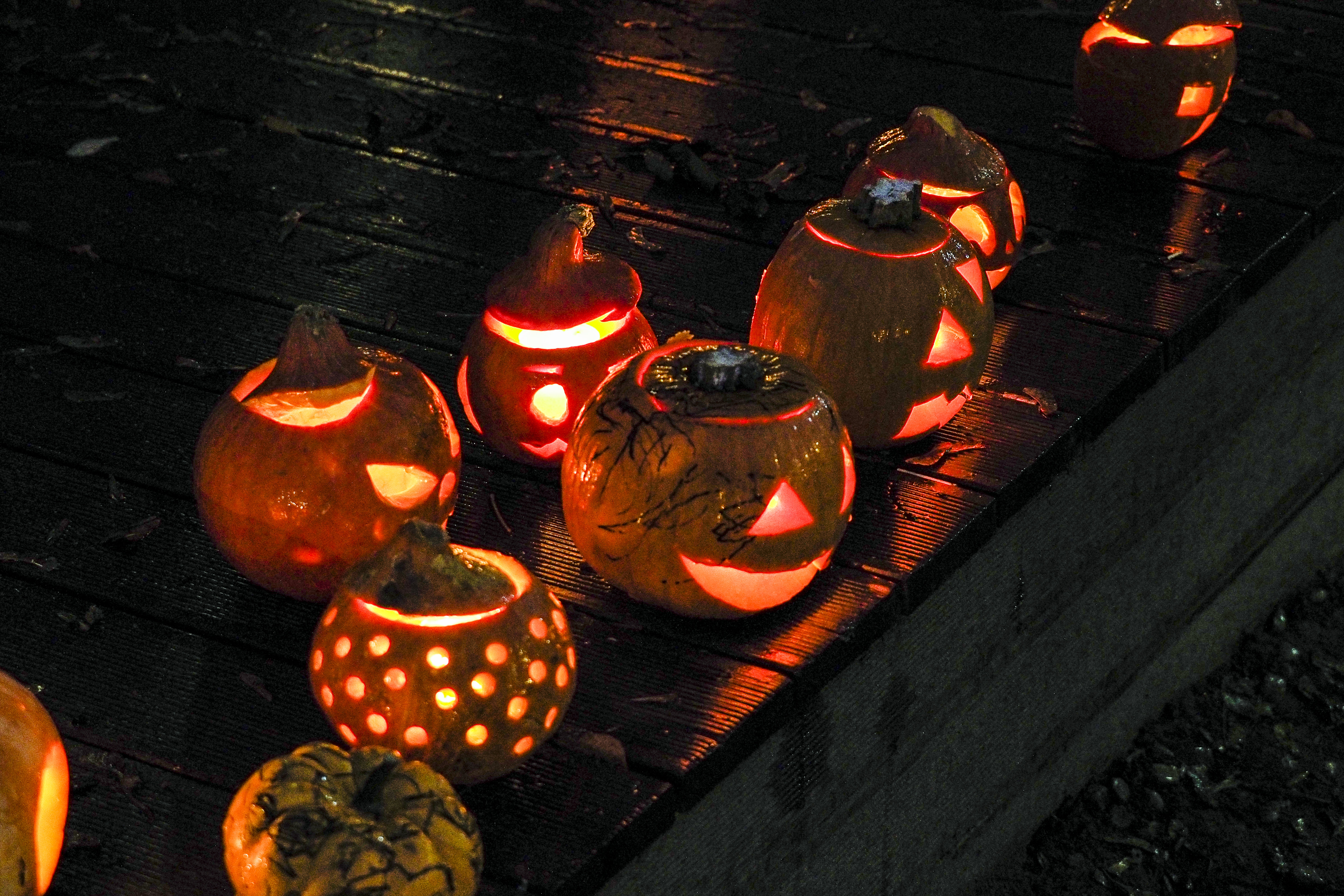 Pagrindinė Helovino dekoracija yra išskabtuotas moliūgas.V.Ščiavinsko nuotr.