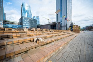 Šalia Vilniaus miesto savivaldybės miestiečiai raginami būti atidūs – ypač tamsiuoju paros metu