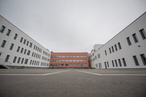 Užbaigtos daugiau kaip 28 mln. eurų kainavusio policijos komisariato su areštine Panevėžyje statybos 