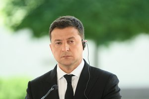 Vilniaus troleibusai skelbs V. Zelenskio kvietimą aukoti Ukrainai