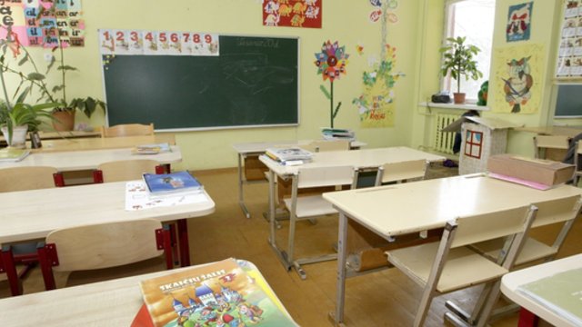 Kivirčai tarp Trakų rajono savivaldybės ir lenkų mokyklos: dėl 7 vaikų klausimas pasiekė tarptautinį lygį
